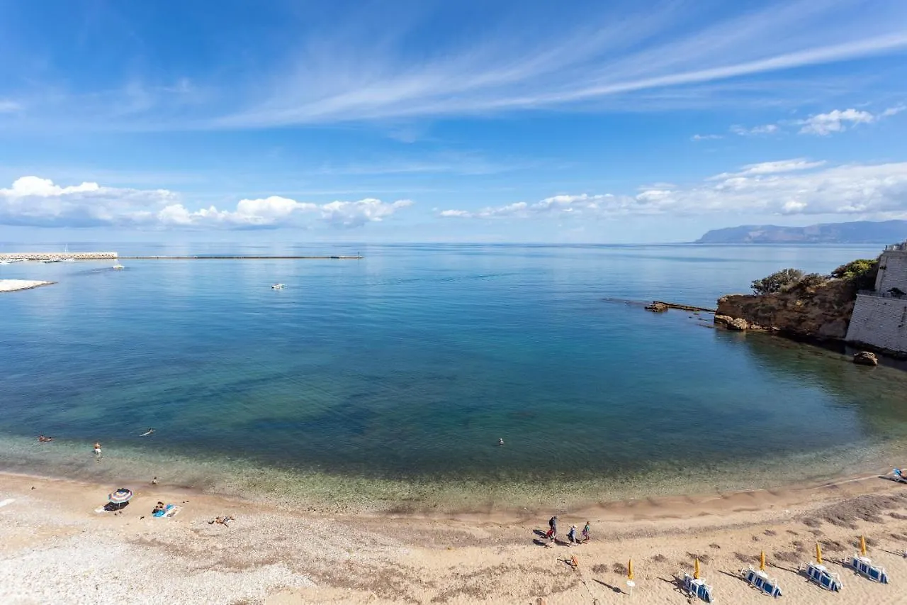 Charmrooms - Casa Magenta Castellammare del Golfo